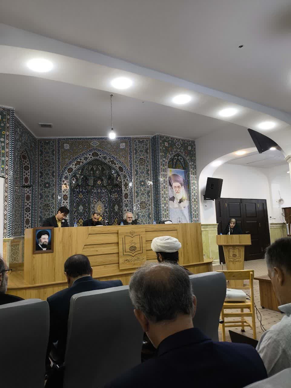 "برگزاری ششمین محفل ادبی پروانه ها"